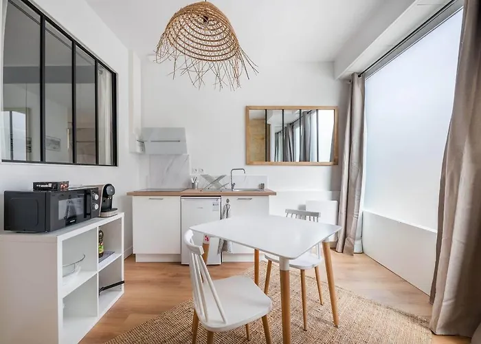 Le Bordeaux: Joli Climatise Proche Gare بوردو